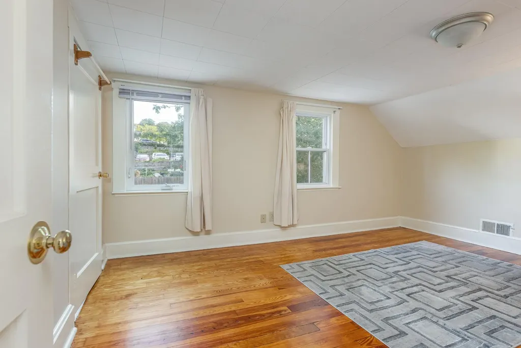 21 Greenleaf Street Portland ME 04101