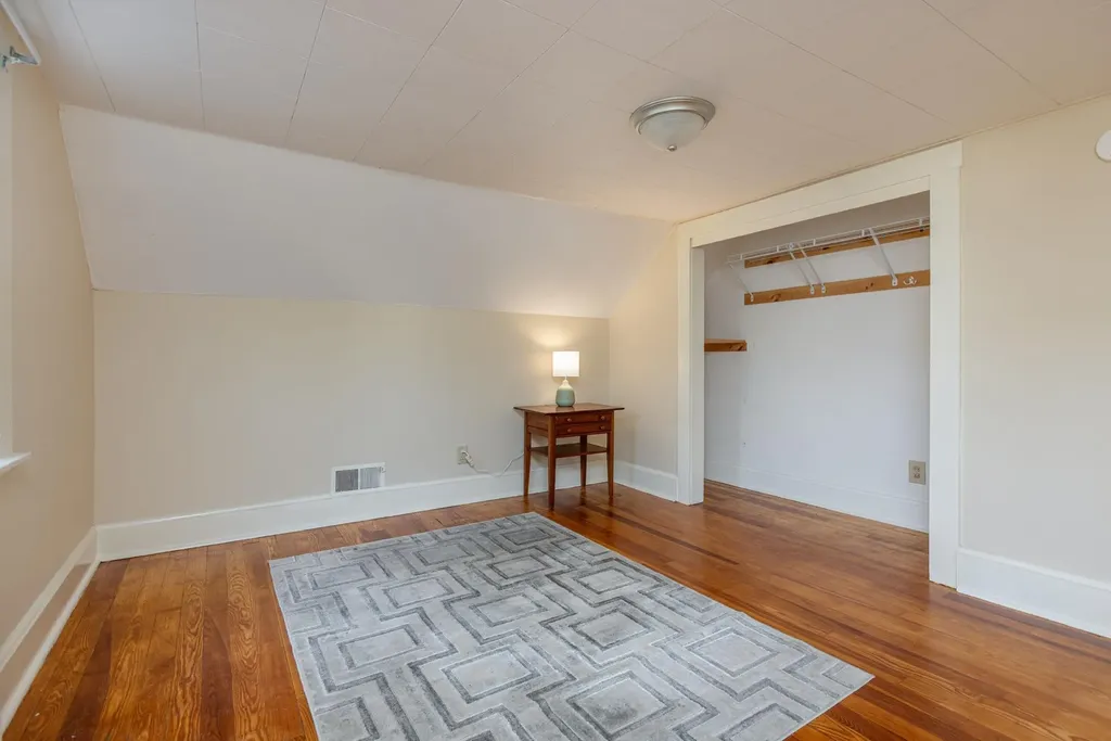 21 Greenleaf Street Portland ME 04101