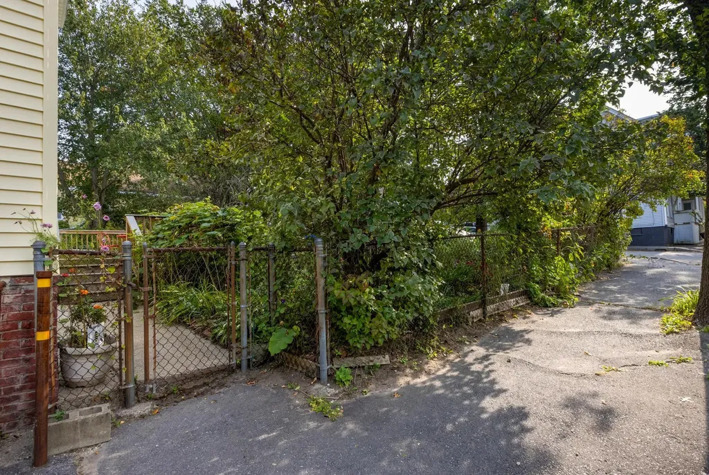 21 Greenleaf Street Portland ME 04101