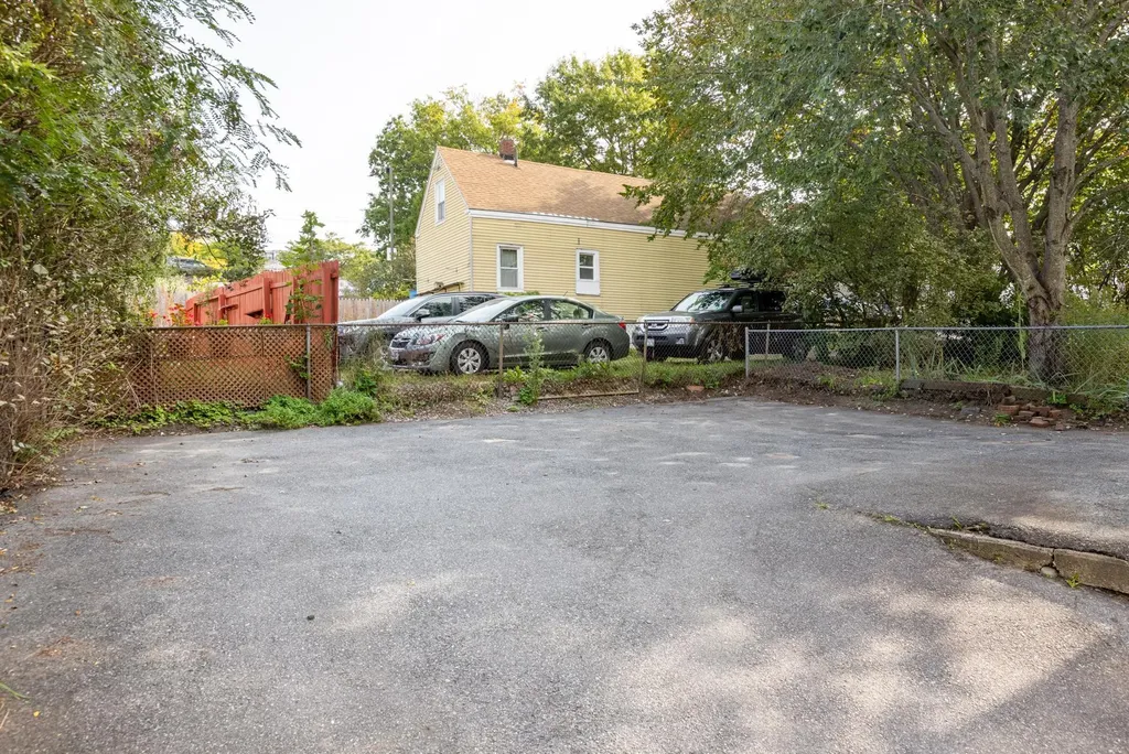 21 Greenleaf Street Portland ME 04101
