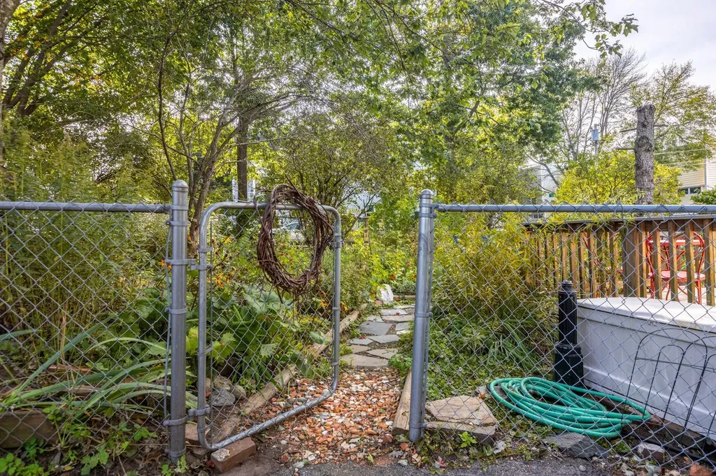 21 Greenleaf Street Portland ME 04101