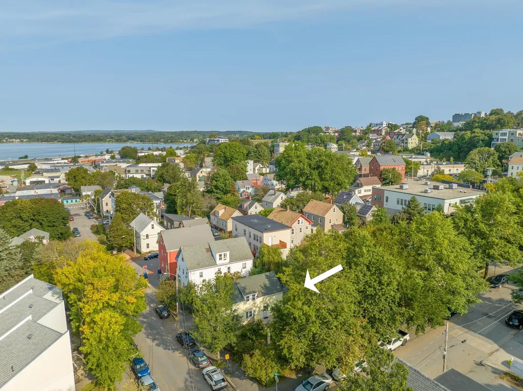 21 Greenleaf Street Portland ME 04101