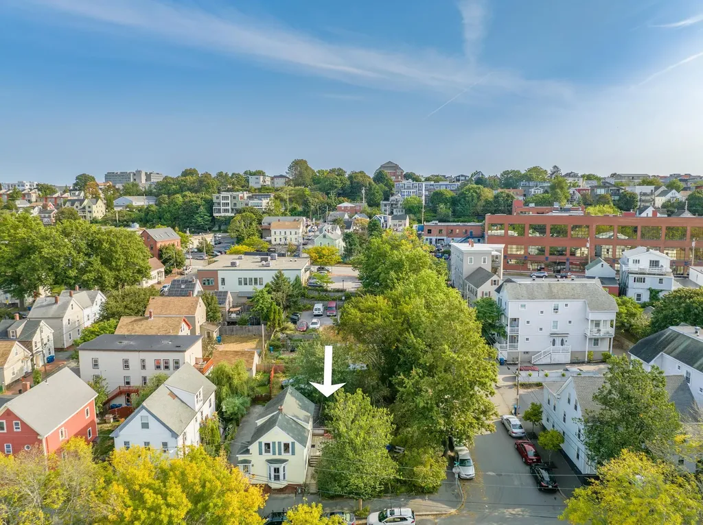 21 Greenleaf Street Portland ME 04101