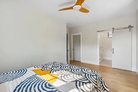 31 Underwood Road Falmouth ME 04105