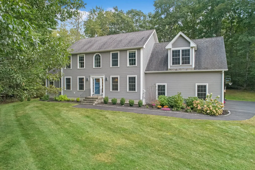 5 Elise Drive Berwick ME 03901