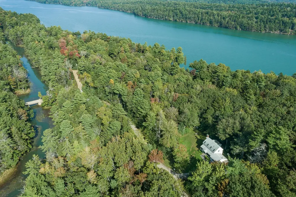83 Henry Creek Way Harpswell ME 04079