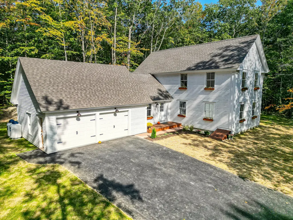 38 Birch Estates Rome ME 04963