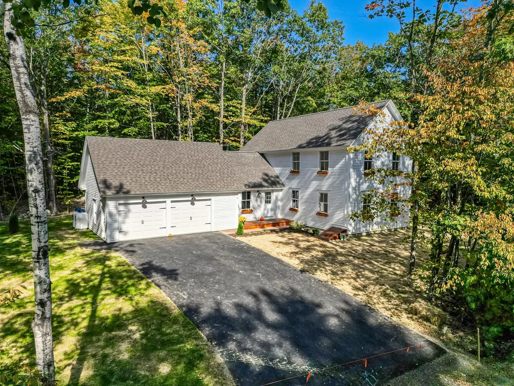 38 Birch Estates Rome ME 04963