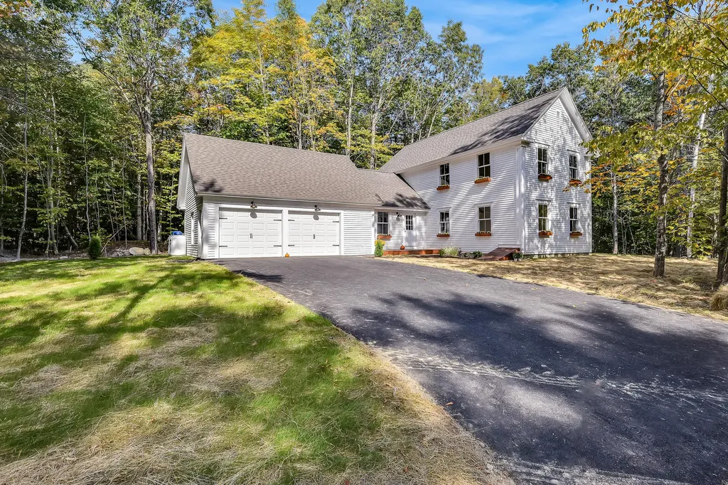 38 Birch Estates Rome ME 04963
