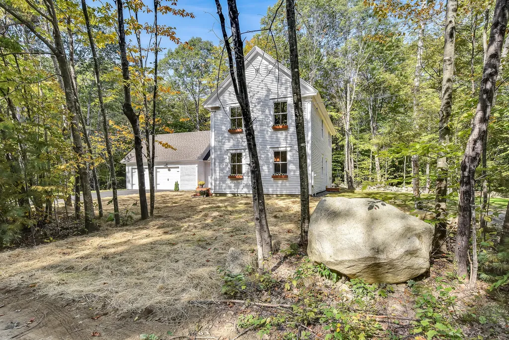 38 Birch Estates Rome ME 04963