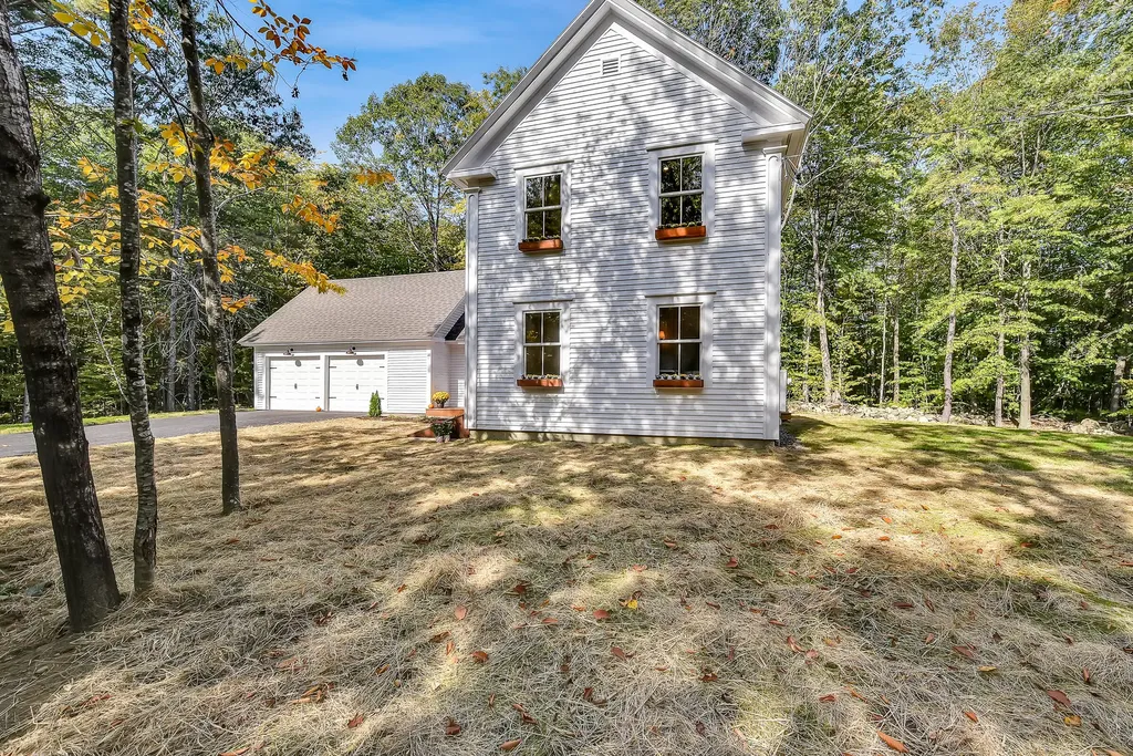 38 Birch Estates Rome ME 04963