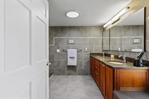33 Reef Road Cape Elizabeth ME 04107