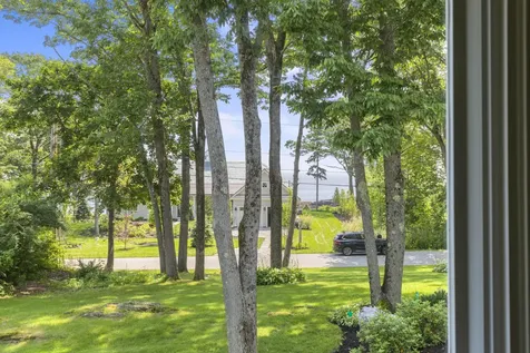 33 Reef Road Cape Elizabeth ME 04107