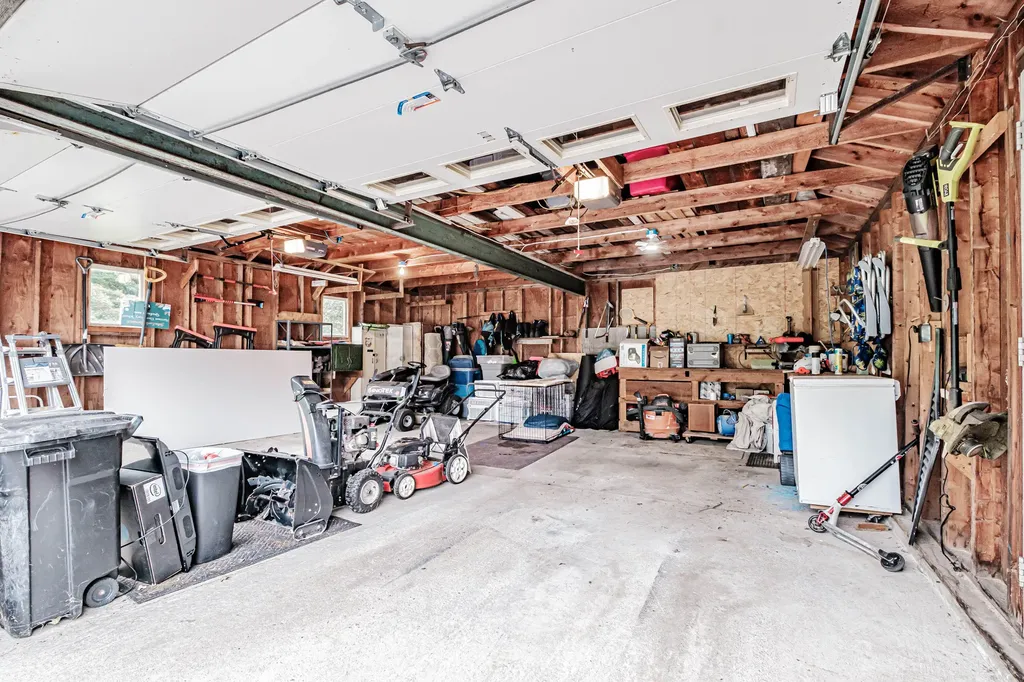 304 North Street Mechanic Falls ME 04256