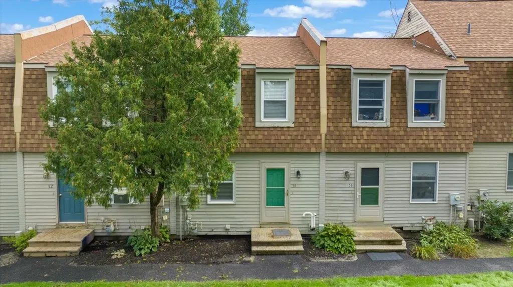 54 Broadview Avenue Auburn ME 04210