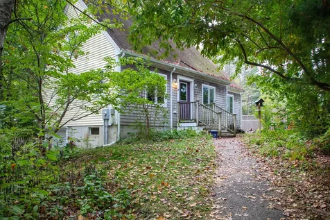 8 Kingsbury Lane Kennebunk ME 04043