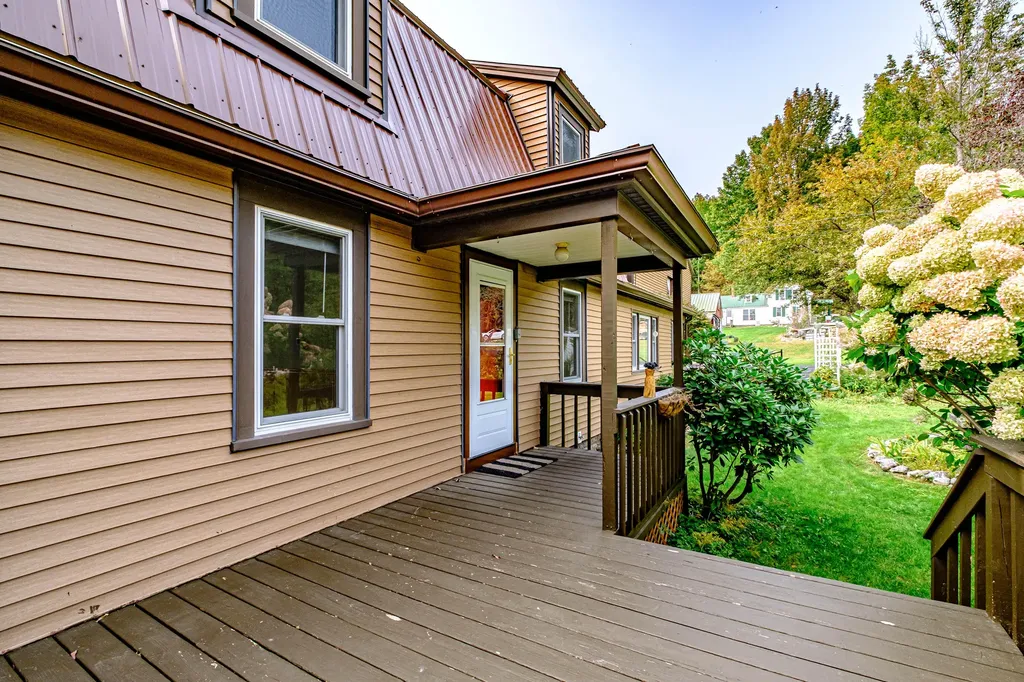 976 Crockett Ridge Road Norway ME 04268