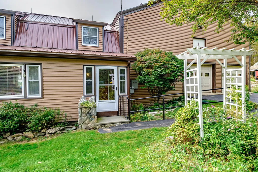 976 Crockett Ridge Road Norway ME 04268