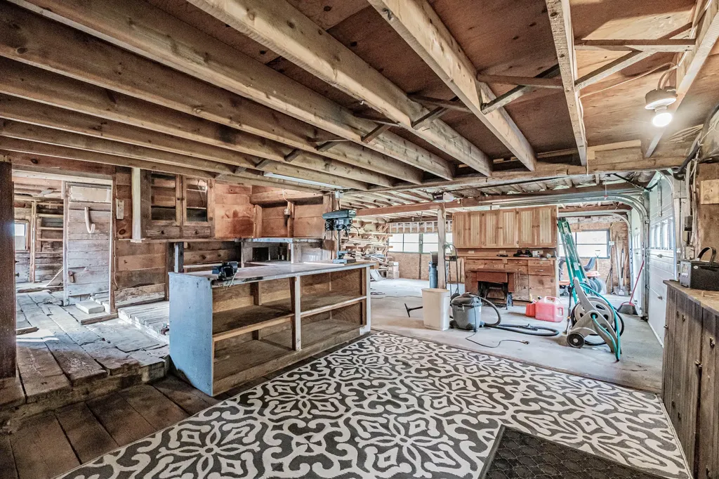 976 Crockett Ridge Road Norway ME 04268