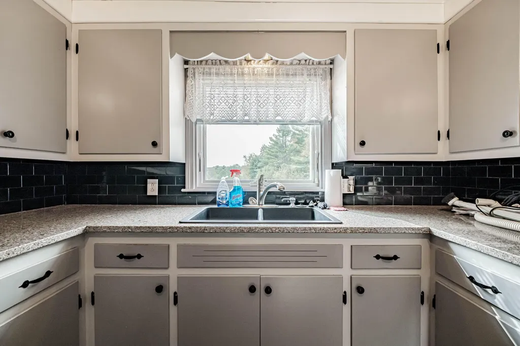 976 Crockett Ridge Road Norway ME 04268