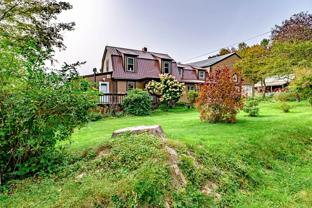 976 Crockett Ridge Road Norway ME 04268
