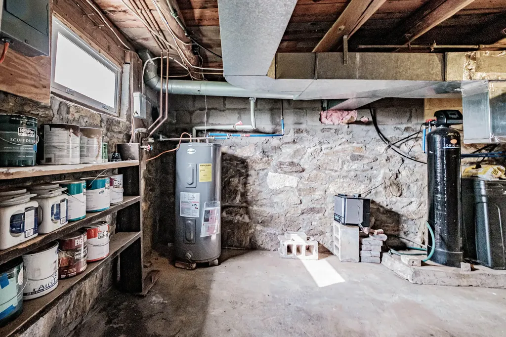 976 Crockett Ridge Road Norway ME 04268