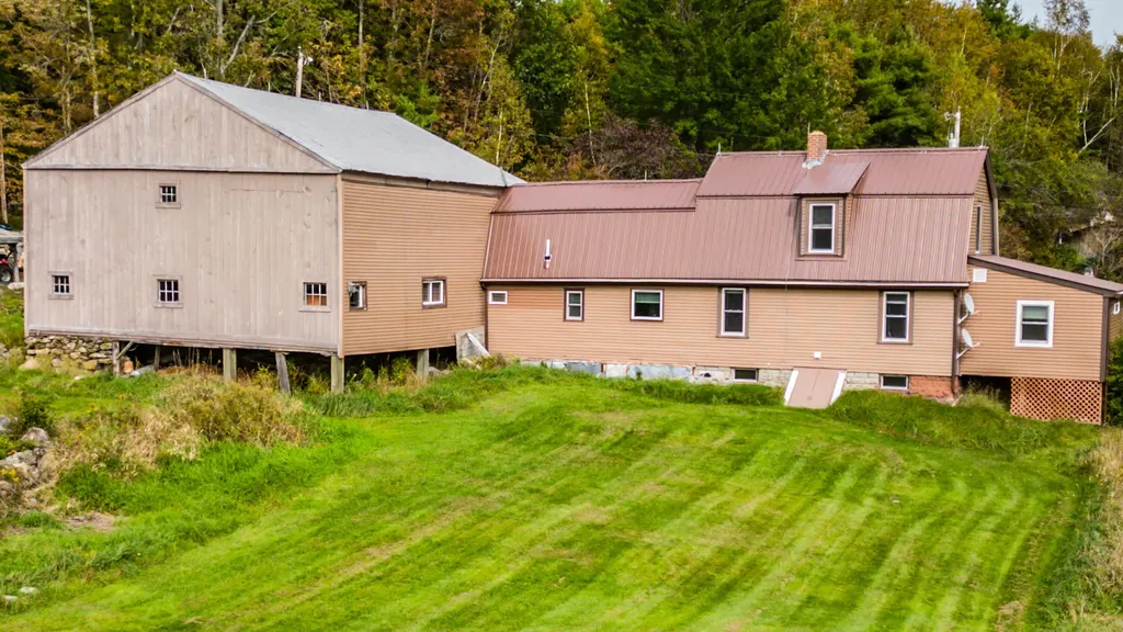 976 Crockett Ridge Road Norway ME 04268