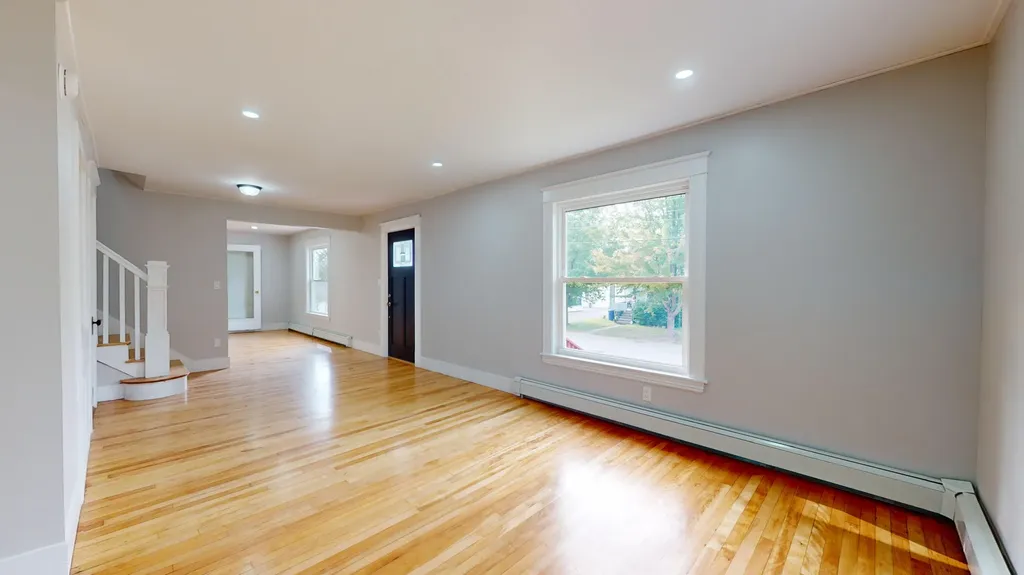 11 Shirley Street Lewiston ME 04240