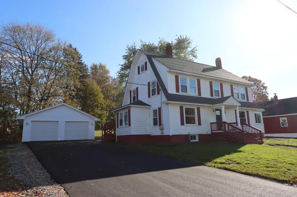 11 Shirley Street Lewiston ME 04240