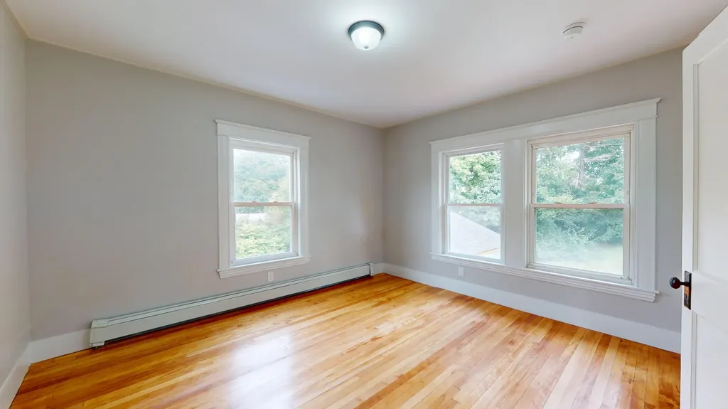 11 Shirley Street Lewiston ME 04240