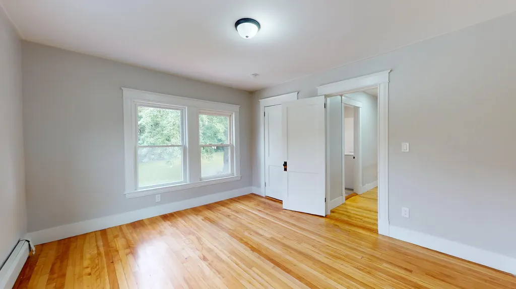 11 Shirley Street Lewiston ME 04240
