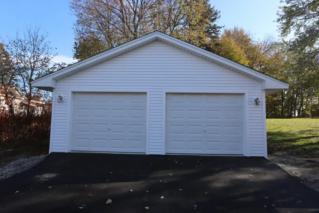 11 Shirley Street Lewiston ME 04240
