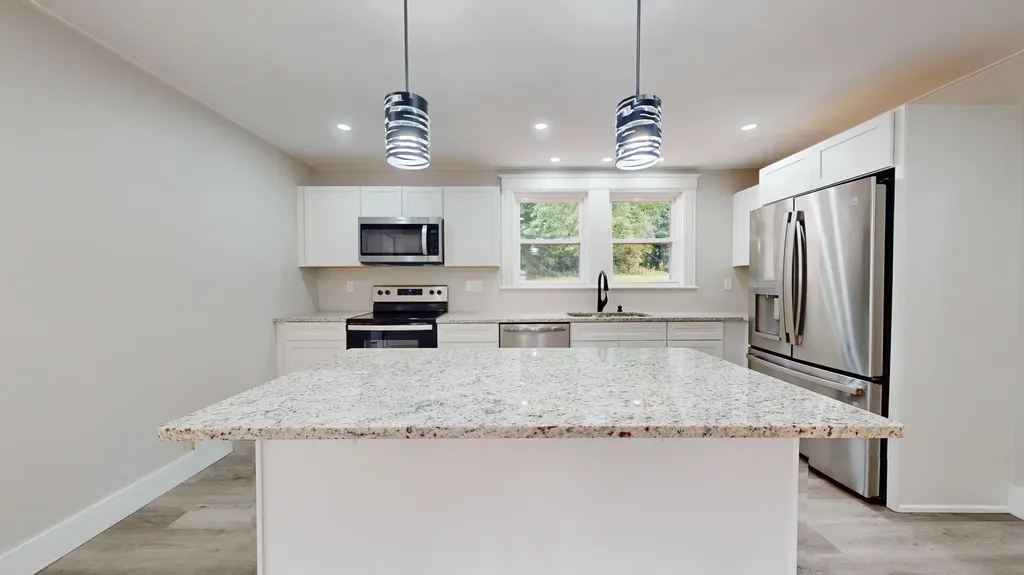 11 Shirley Street Lewiston ME 04240