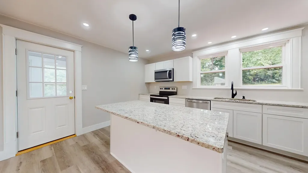 11 Shirley Street Lewiston ME 04240