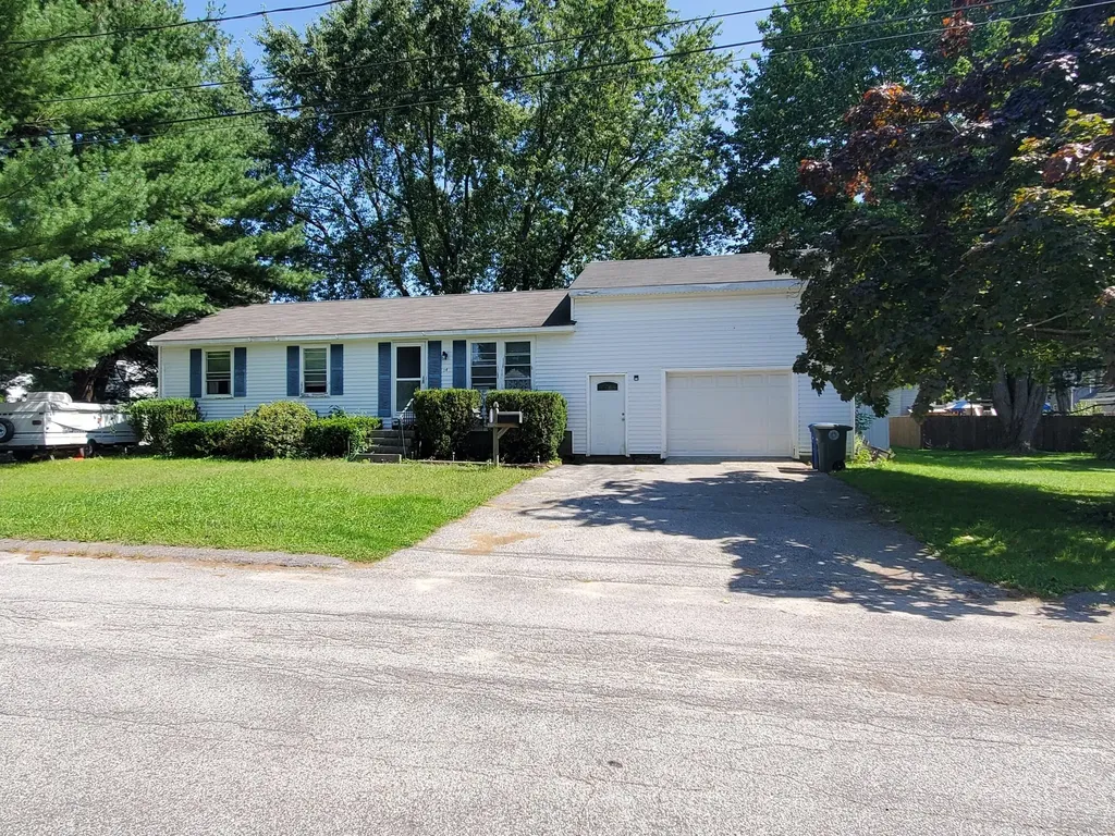14 Middle Street Westbrook ME 04092