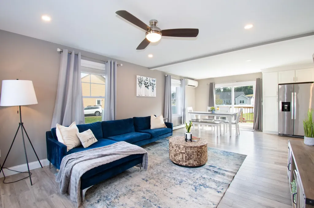 8 Champagne Lane Lisbon ME 04250