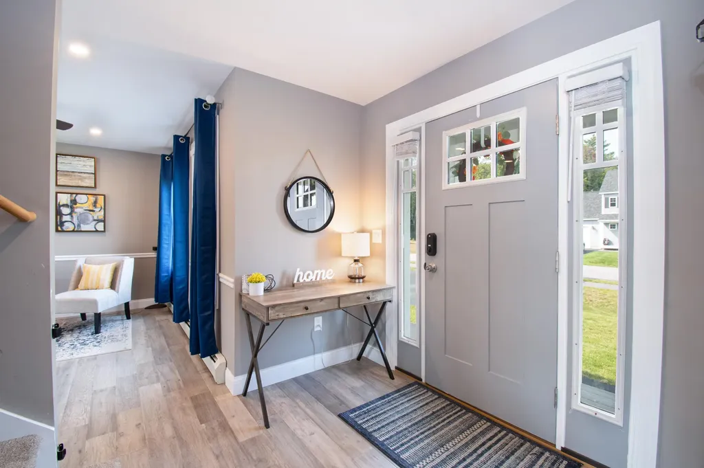 8 Champagne Lane Lisbon ME 04250