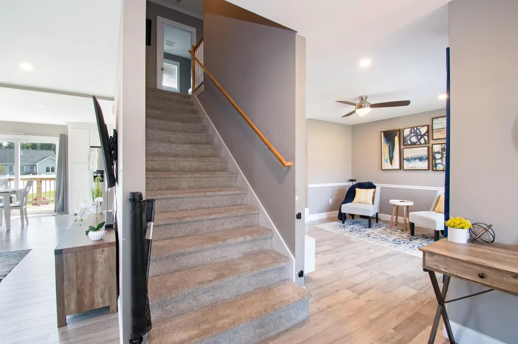 8 Champagne Lane Lisbon ME 04250