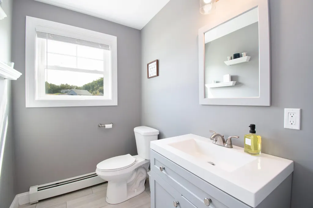 8 Champagne Lane Lisbon ME 04250