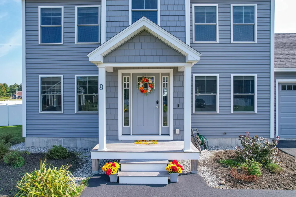8 Champagne Lane Lisbon ME 04250