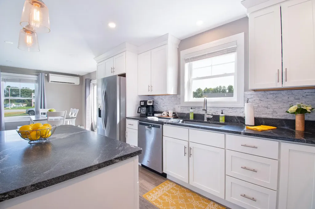 8 Champagne Lane Lisbon ME 04250
