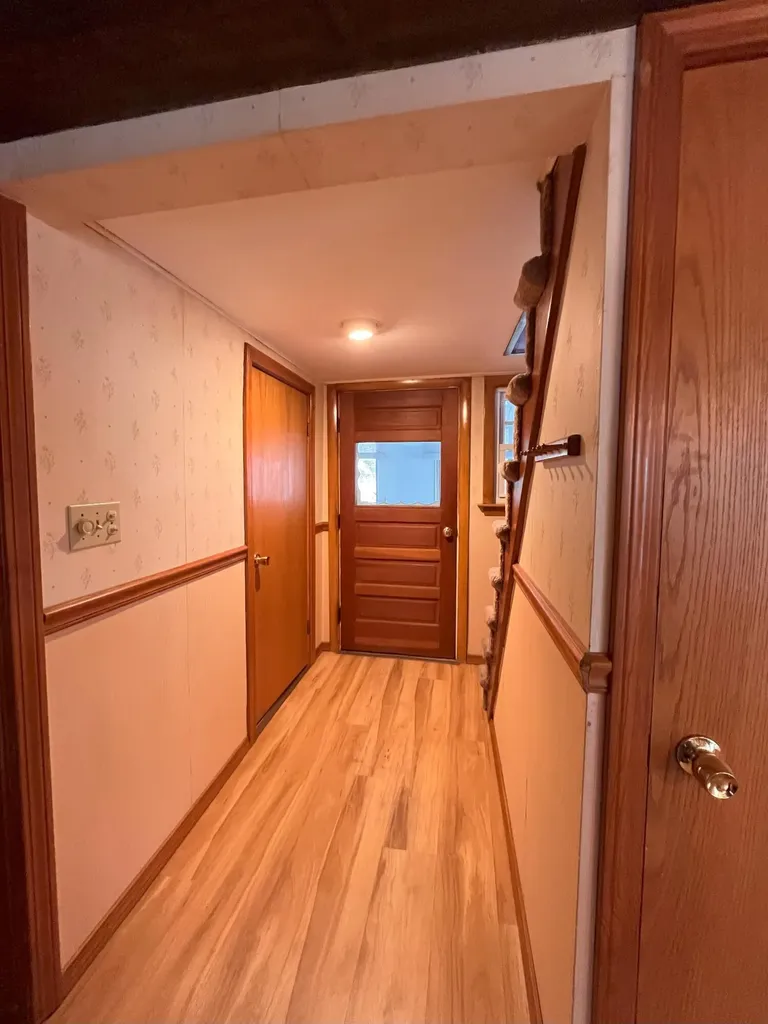 17 Irwin Street Lewiston ME 04240