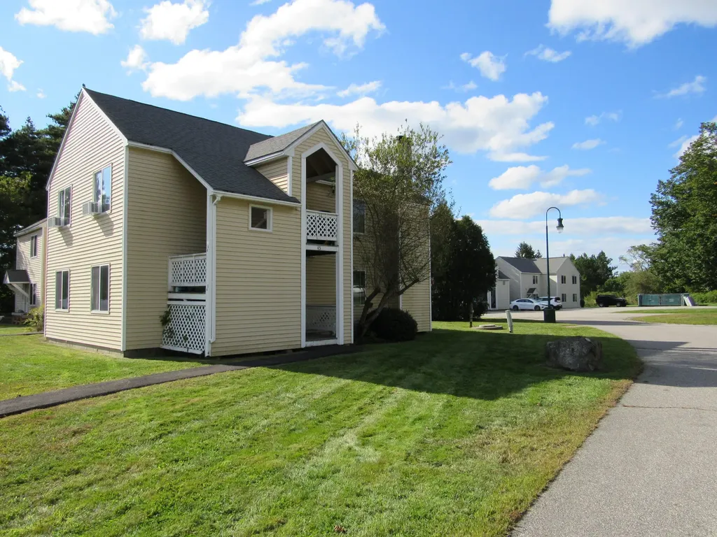 25 Lawrence Street Westbrook ME 04092