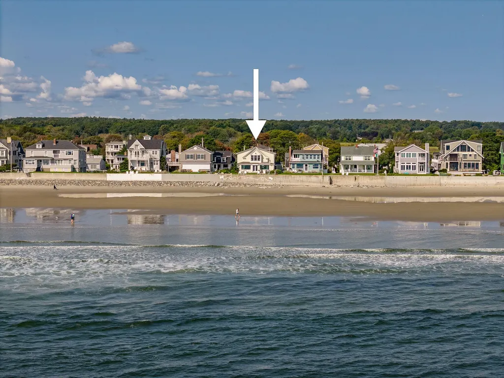 469 Ocean Avenue Wells ME 04090