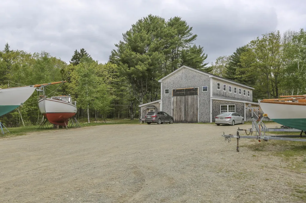 845 Atlantic Highway Northport ME 04849