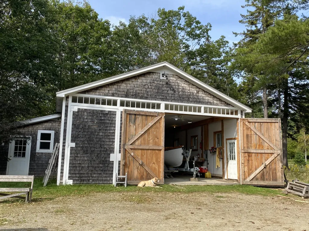 845 Atlantic Highway Northport ME 04849