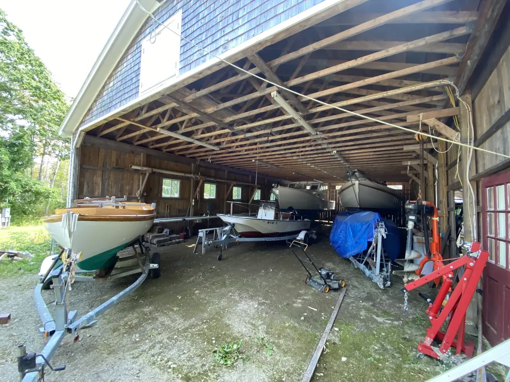 845 Atlantic Highway Northport ME 04849