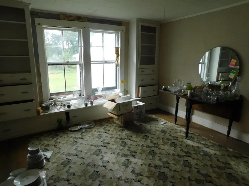 34 Commercial Street Hartland ME 04943