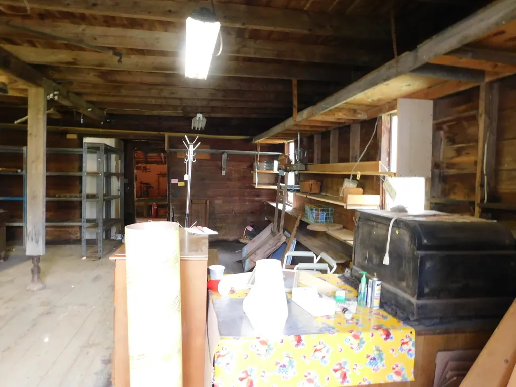 34 Commercial Street Hartland ME 04943
