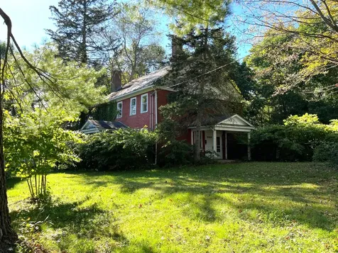 37 Loring Avenue Auburn ME 04210